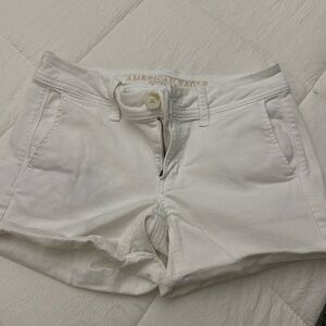 American Eagle white shorts super stretch